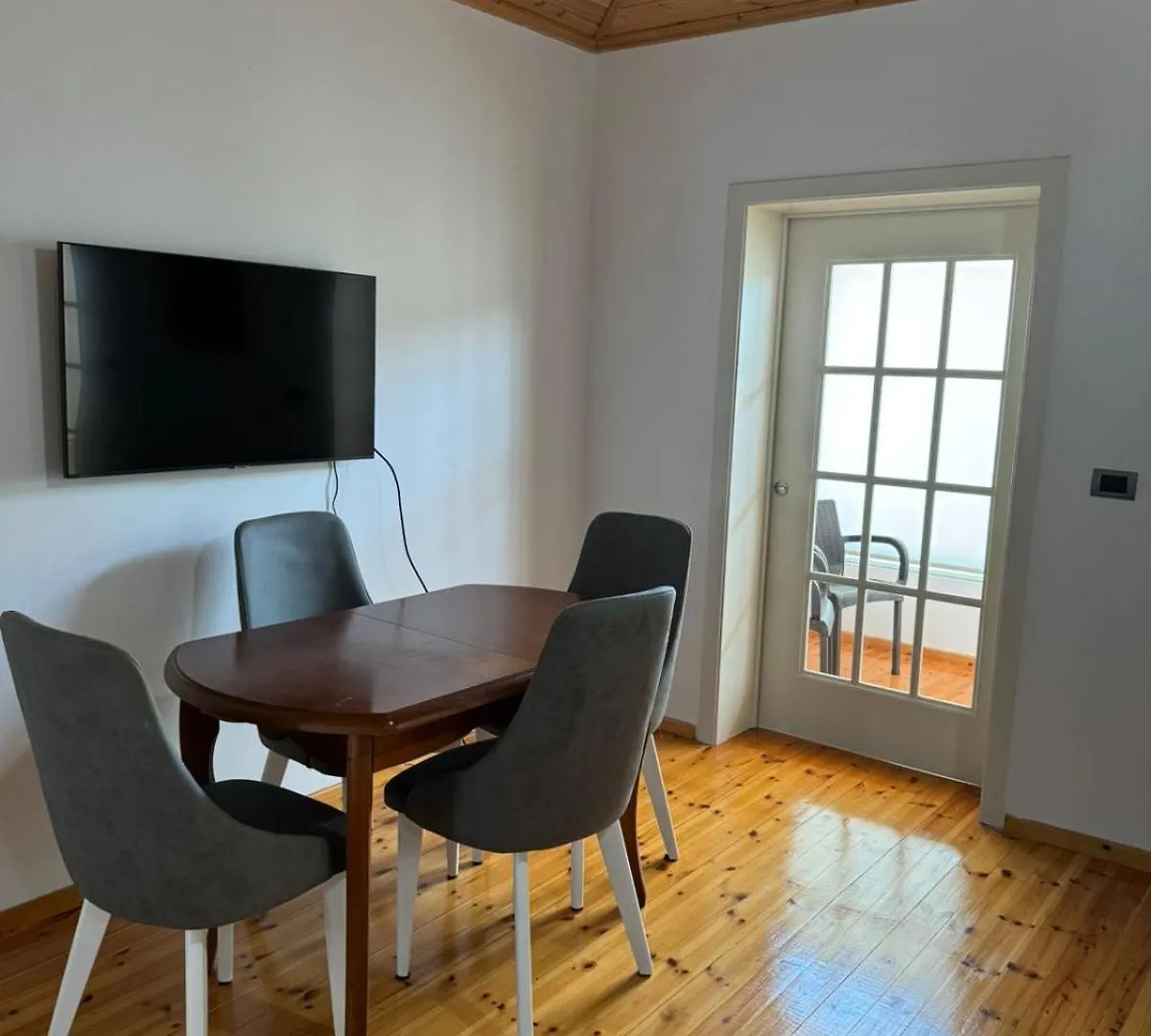 Central Apartment Αργυρόκαστρο 0*,  Αλβανία