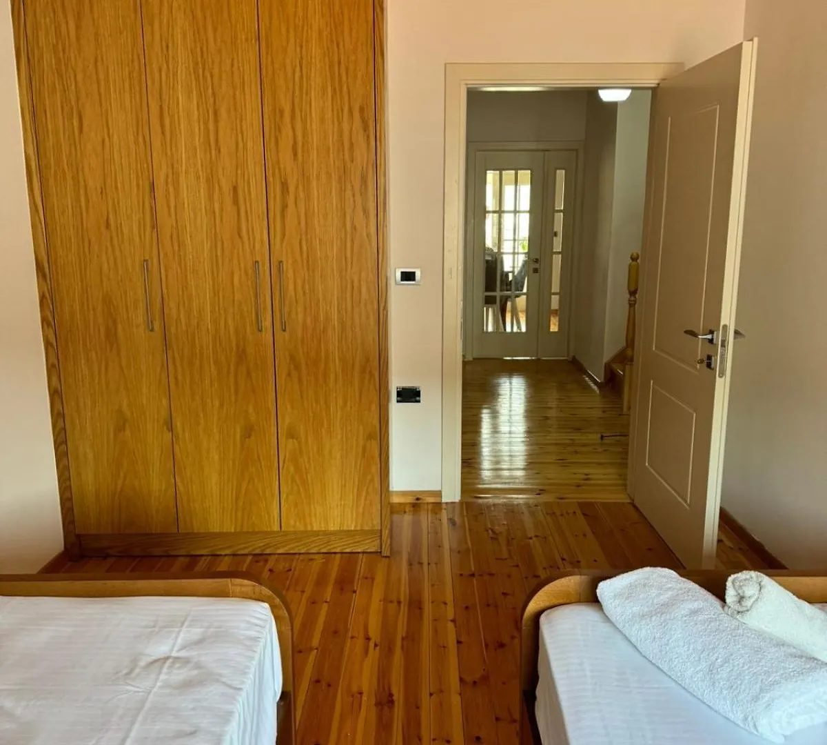 Central Apartment Αργυρόκαστρο 0*,  Αλβανία