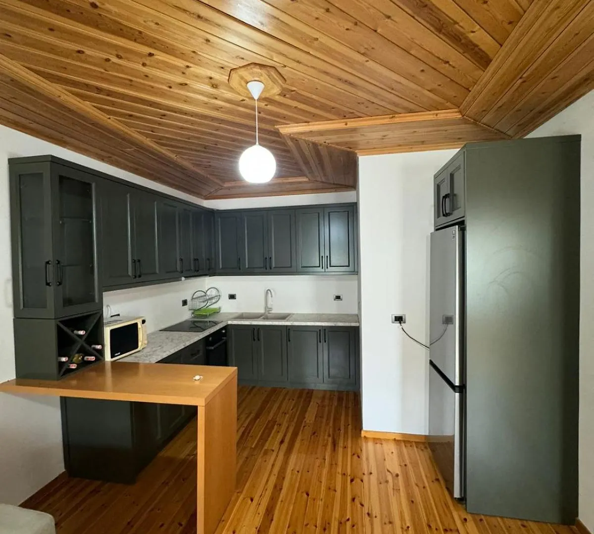 Central Apartment Gjirokaster