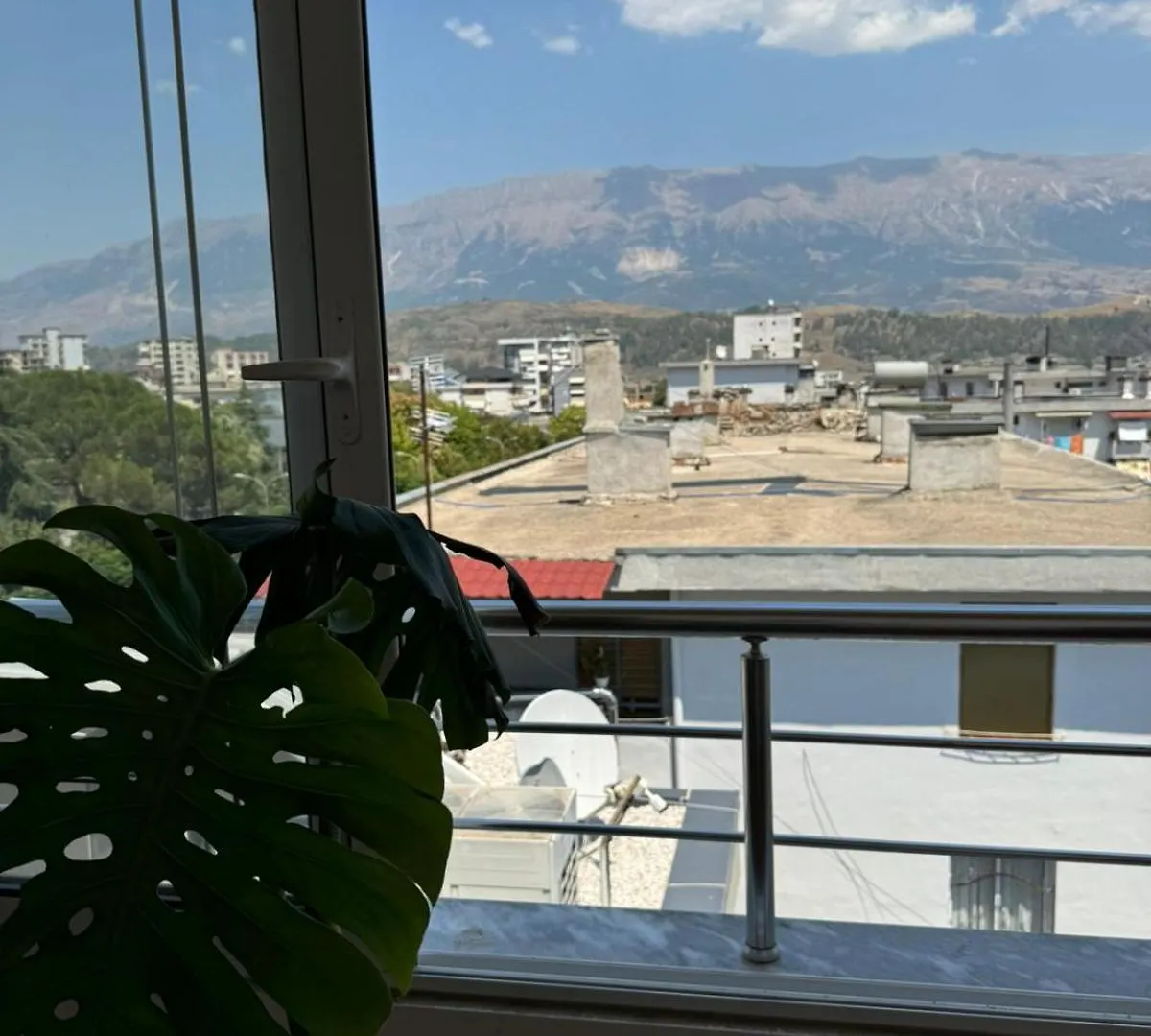 Central Apartment Gjirokaster