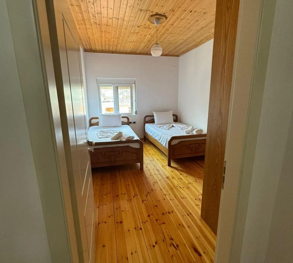 Central Apartment Gjirokaster